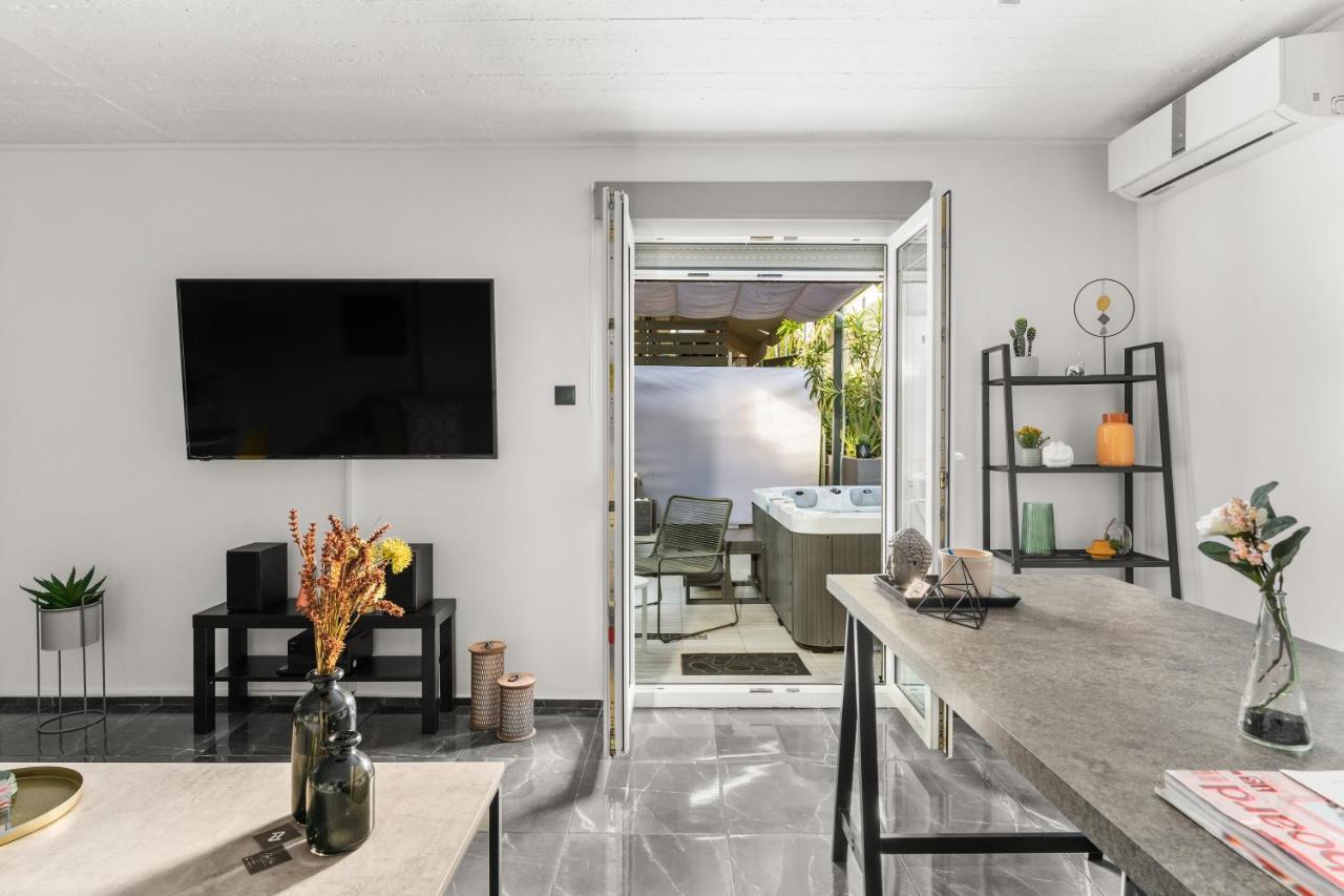 Luxe House In Glyfada With Spa Near Metro Station C8 أثينا المظهر الخارجي الصورة